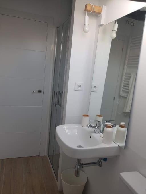 Ferienwohnung Cuenca En Cuatro Caminos - Nuevos Ministerios Madrid Exterior foto